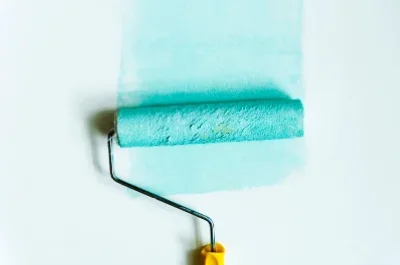 Peinture intérieure à Coulonges-Cohan — murs, plafonds et boiseries